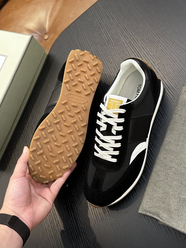 TOM FORD 가죽 로우탑 스니커즈 001-226446