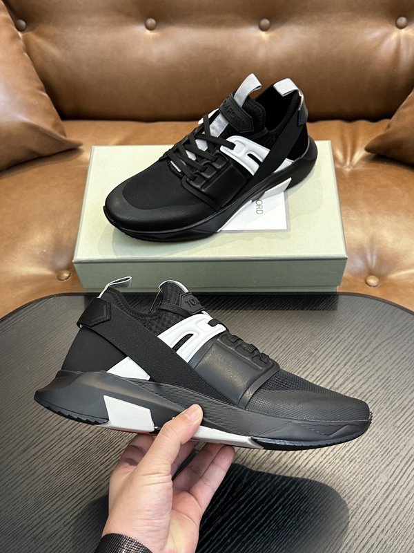 TOM FORD 가죽 로우탑 스니커즈 001-226447