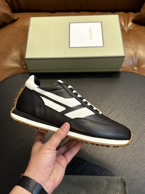 TOM FORD 가죽 로우탑 스니커즈 001-226452
