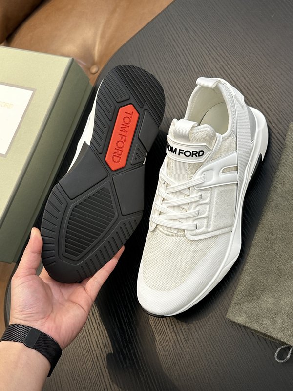 TOM FORD 가죽 로우탑 슈즈 001-226456