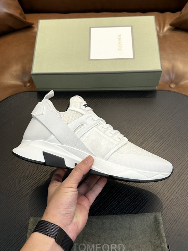 TOM FORD 가죽 로우탑 슈즈 001-226456