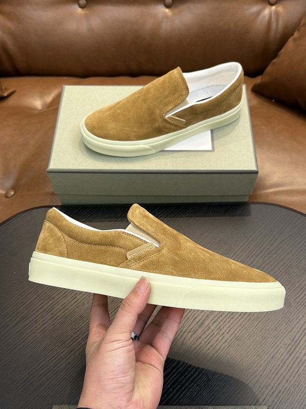 TOM FORD Cambridge 스웨이드 로우톱 슈즈 001-226457