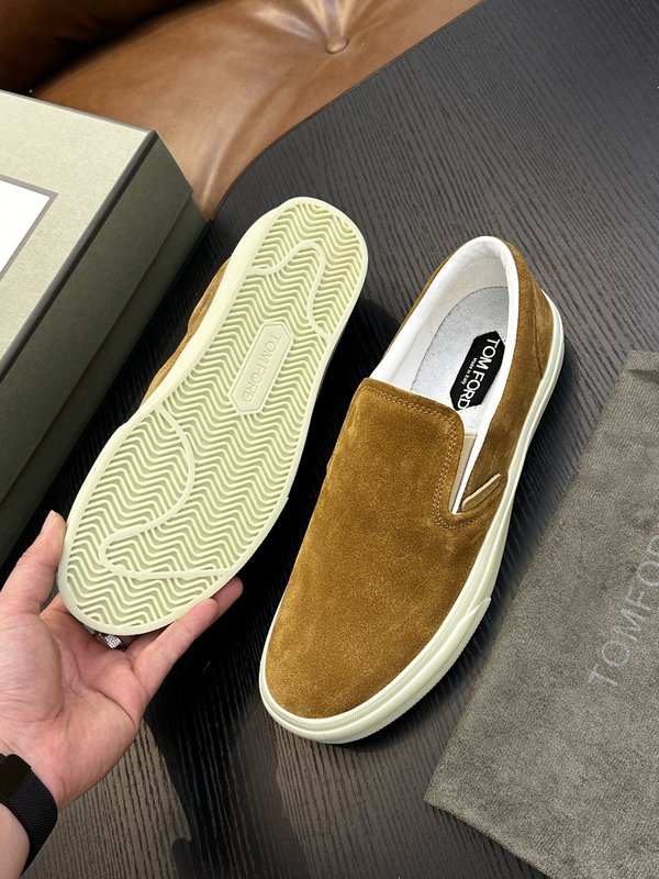 TOM FORD Cambridge 스웨이드 로우톱 슈즈 001-226457