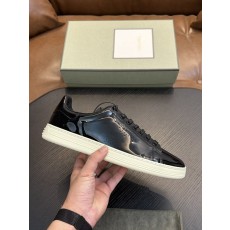 TOM FORD 가죽 로우탑 스니커즈 001-226465