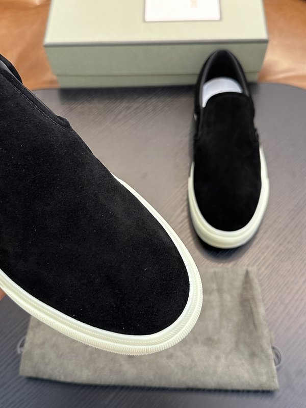 TOM FORD 가죽 로우톱 스니커즈 001-226470