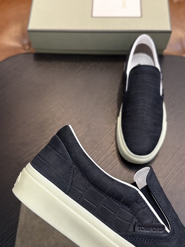TOM FORD 가죽 로우탑 스니커즈 001-226485