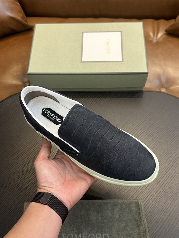 TOM FORD 가죽 로우탑 스니커즈 001-226485