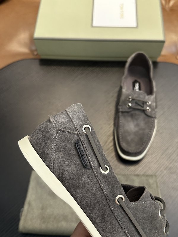 TOM FORD 가죽 로우탑 스니커즈 001-226514