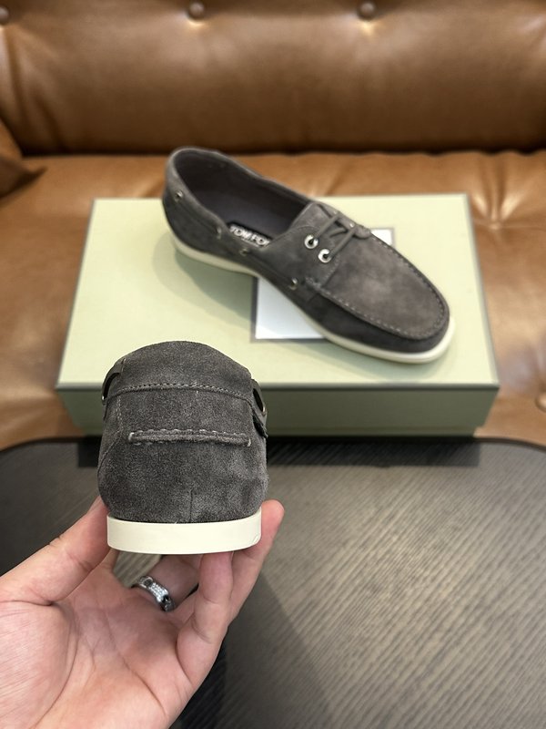 TOM FORD 가죽 로우탑 스니커즈 001-226514