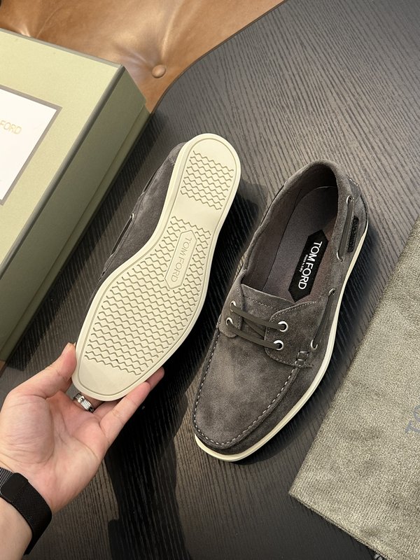 TOM FORD 가죽 로우탑 스니커즈 001-226514