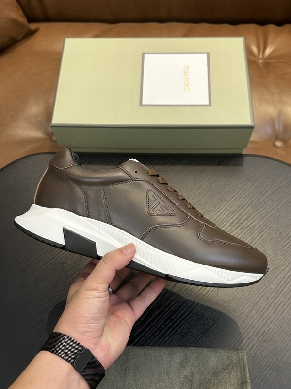 TOM FORD Cambridge 스웨이드 로우탑 스니 001-226525
