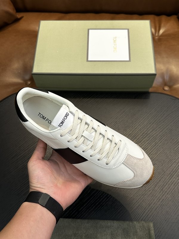 TOM FORD 캠브리지 소가죽 로우탑 스니커즈 001-226546