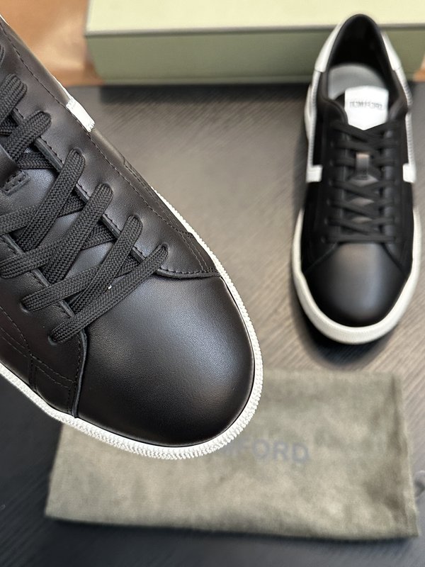TOM FORD Cambridge 로우탑 스니커즈 001-226556