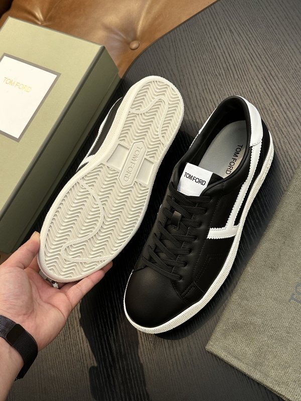 TOM FORD Cambridge 로우탑 스니커즈 001-226556