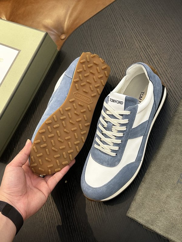 톰 포드 캠브리지 가죽 로우탑 스니커즈 001-226560