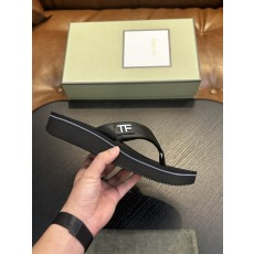 톰포드 EVA 두꺼운 바닥 소 가죽 플립플롭 001-226566