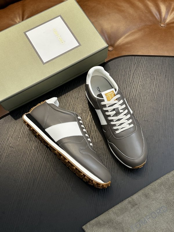 TOM FORD 가죽 로우톱 스니커즈 001-226576