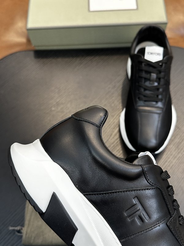 톰 포드 캠브리지 가죽 로우탑 스니커즈 001-226581