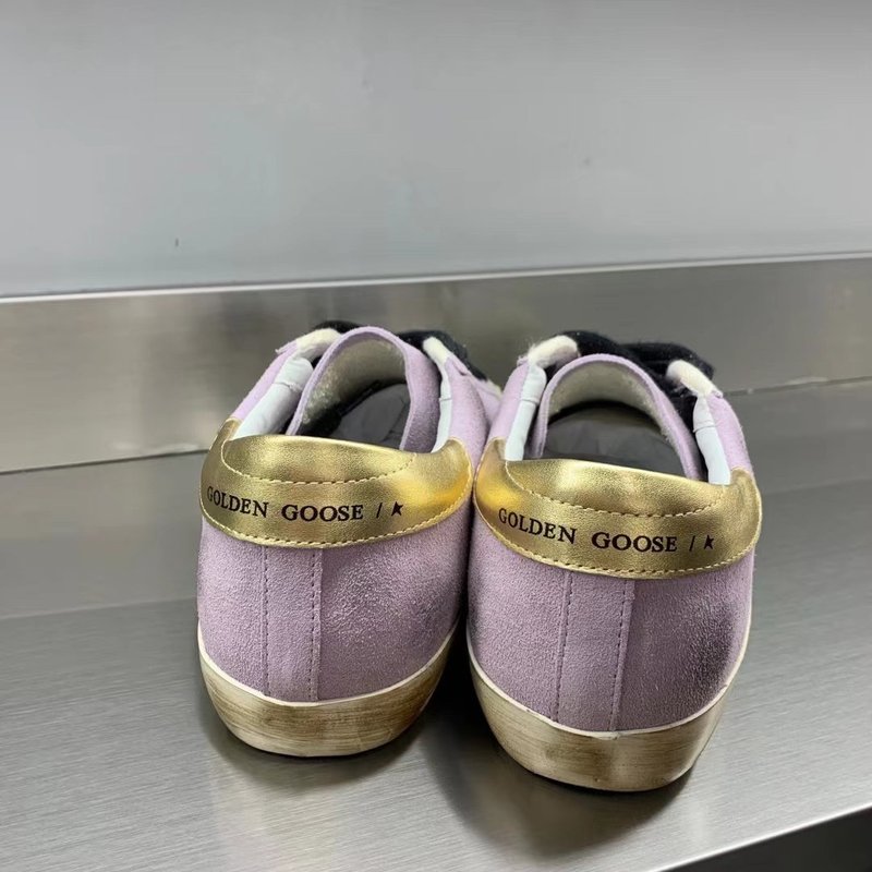 Golden Goose 슈퍼스타 운동화 001-226649