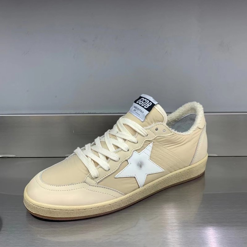 Golden Goose Ball Star 신발 001-226757