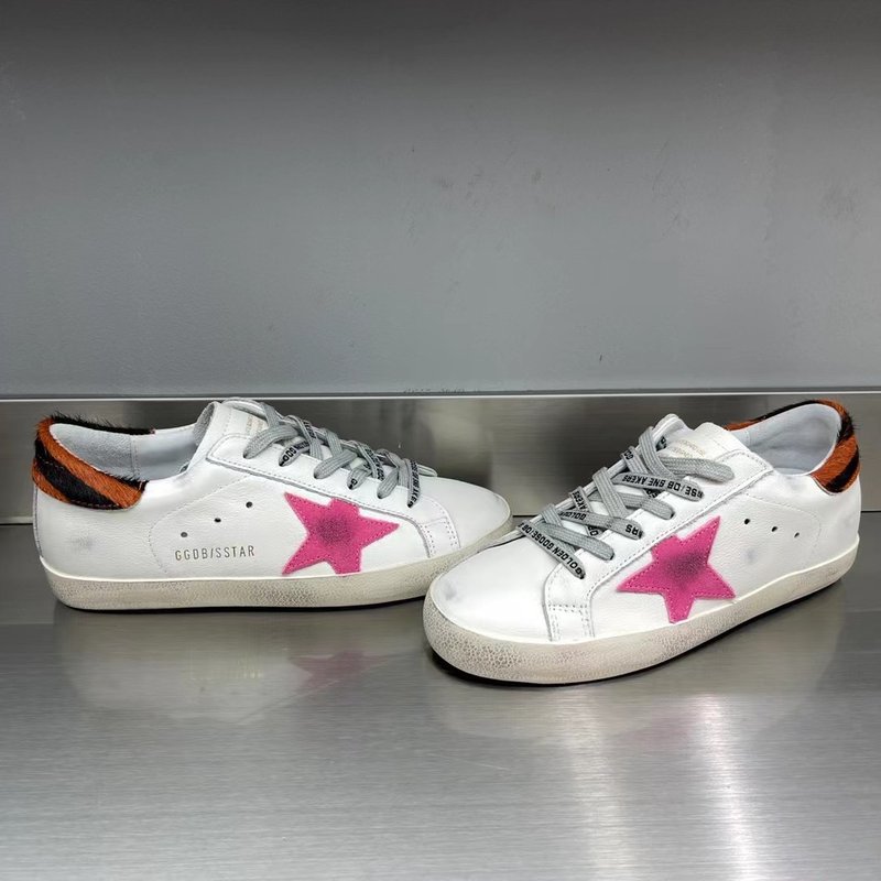 Golden Goose Star 시리즈 신발 001-226760