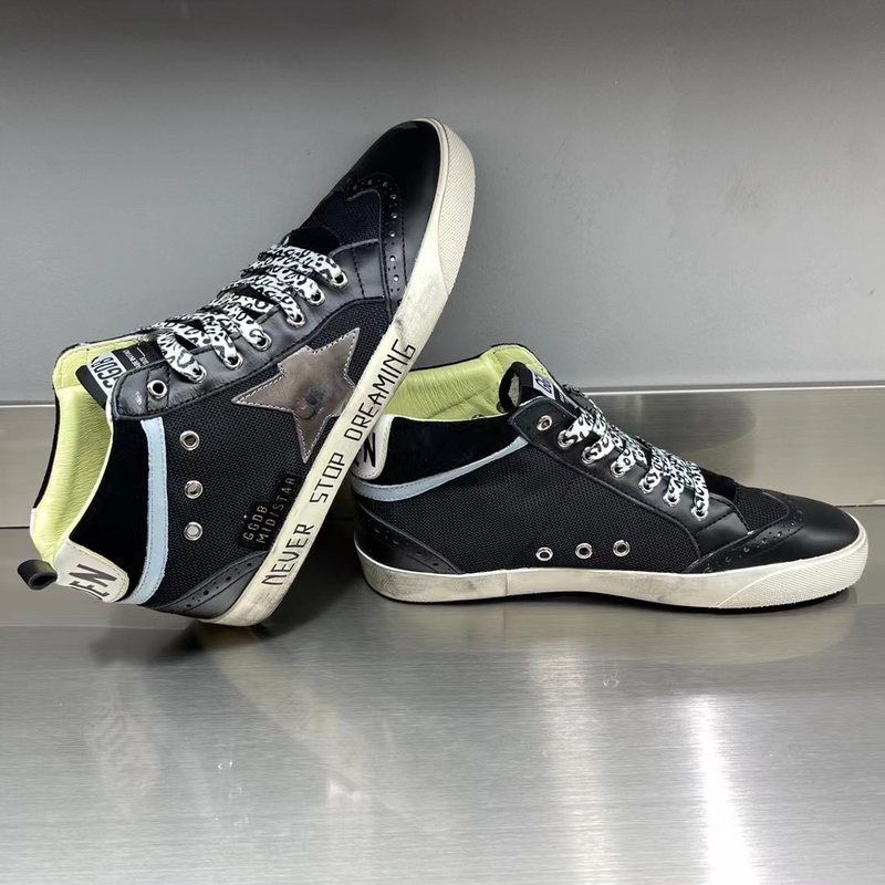 Golden Goose Mid Star 운동화 001-226764