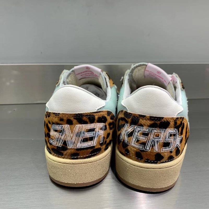 Golden Goose 클래식 운동화 001-226802