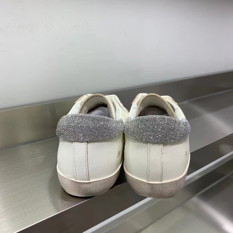 Golden Goose Super Star 신발 001-226820