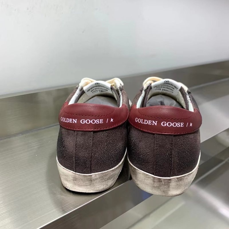 Golden Goose Super Star 신발 001-226821