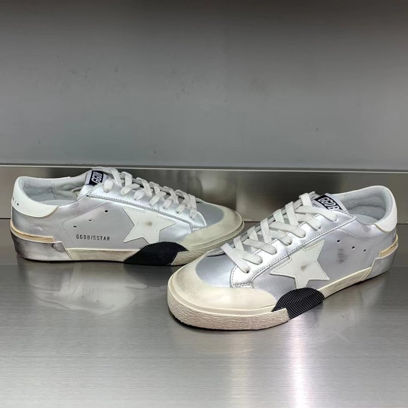 Golden Goose Super Star 운동화 001-226828