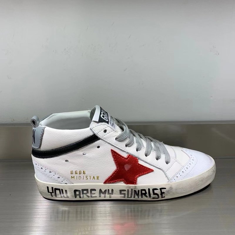 Golden Goose 미드 스타 슈즈 001-226853