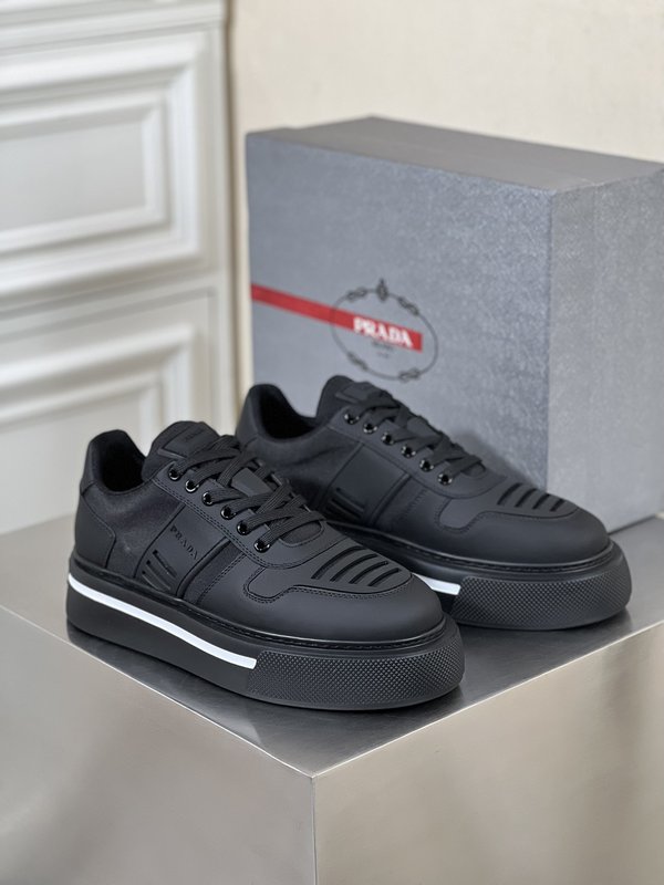 PRADA 남성 두꺼운 바닥 캐주얼 운동화 001-226927