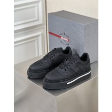 PRADA 남성 두꺼운 바닥 캐주얼 운동화 001-226927