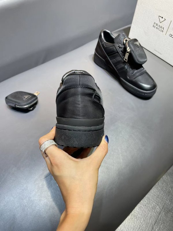 PRADA 스타일 남성 첼시 부츠 미니멀 가죽슈즈 001-226934