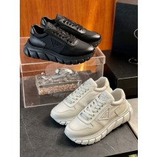 프라다 PRADA 레더 패더 스니커즈 001-226944