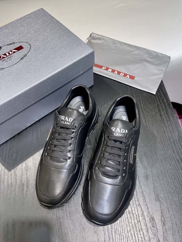 Prada PRAX 01 운동화 001-226962