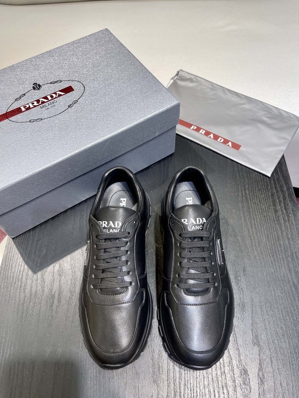 Prada PRAX 01 운동화 001-226962