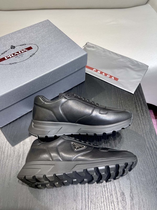 Prada PRAX 01 운동화 001-226962