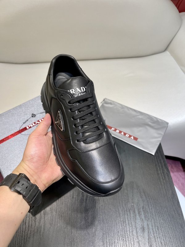 Prada PRAX 01 운동화 001-226962