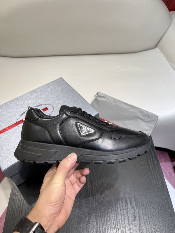 Prada PRAX 01 운동화 001-226962