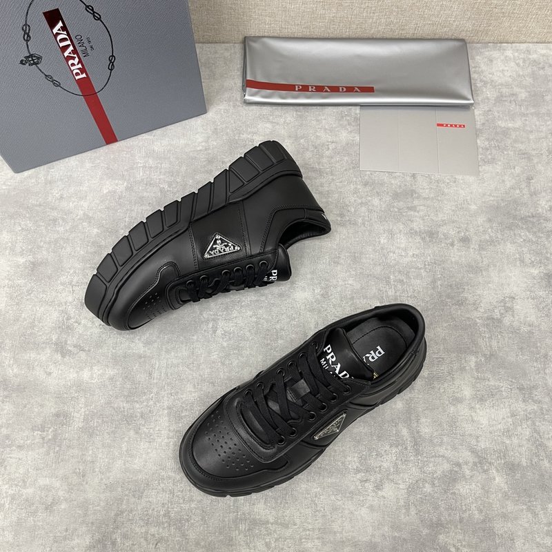 Prada 로고 플레이트 두꺼운 밑창 운동화 001-226964