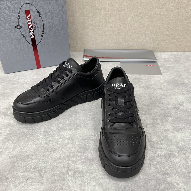 Prada 로고 플레이트 두꺼운 밑창 운동화 001-226964