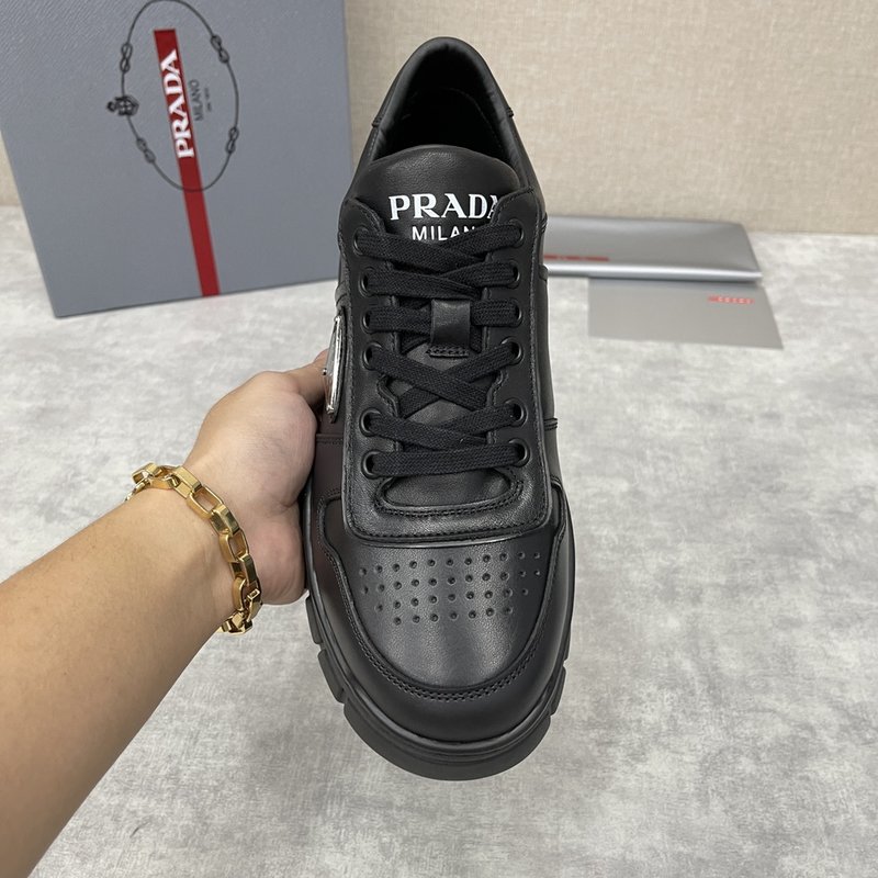 Prada 로고 플레이트 두꺼운 밑창 운동화 001-226964