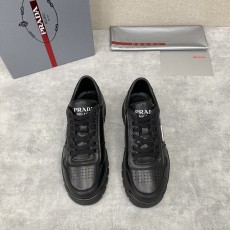 Prada 로고 플레이트 두꺼운 밑창 운동화 001-226964