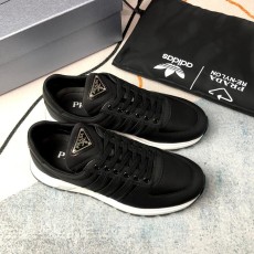 PRADA 블랙 천 소재 신발 001-226971