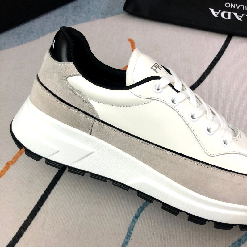 프라다 화이트 레더 스타일 슈즈 001-226973