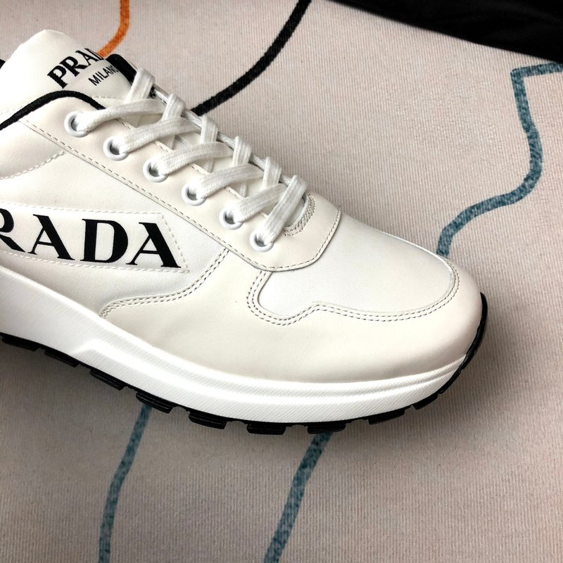 PRADA 프라다 화이트 패브릭 슈즈 001-226975