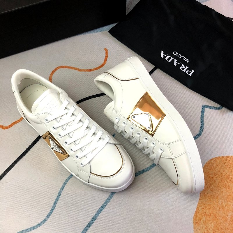 PRADA 프라다 화이트 골드 컬러 슈즈 001-226984