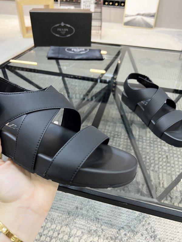 Prada 프라다 남성 가죽 슬리퍼 001-227009