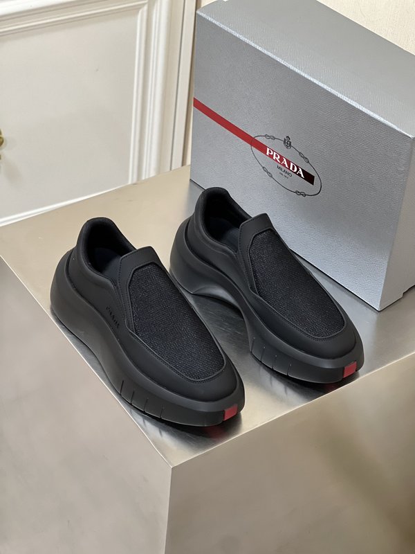 Prada 남성 수입 소가죽 두꺼운 바닥 캐주얼 슈즈 001-227010